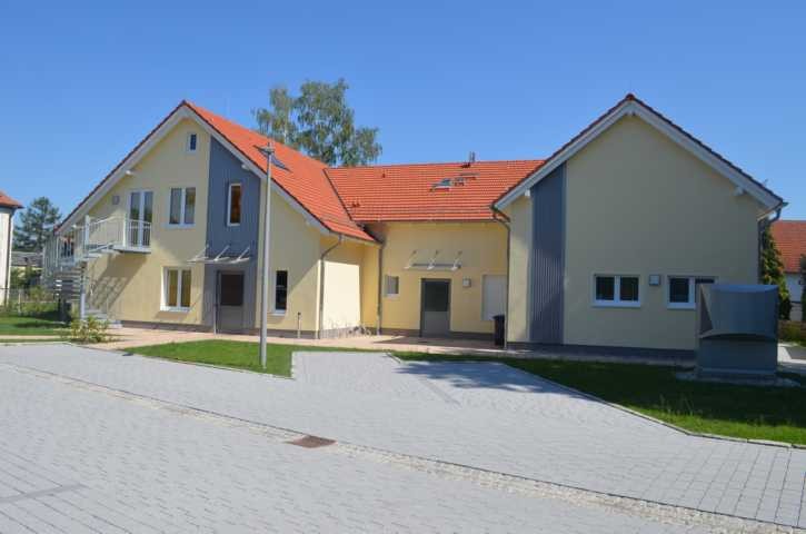 Feuerwehrgeräte- und Bürgerhaus Großzössen